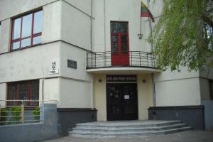 Kauno_Jono_Jablonskio_gimnazija_kz